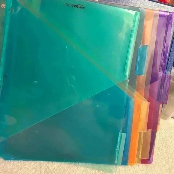 Binder, sheet protectors, dividers, folders - Picture 7 of 10